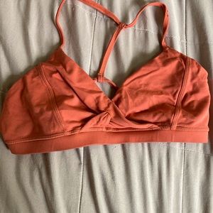 Lululemon bra